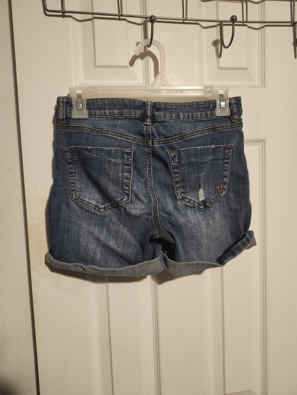 Distressed Jean Shorts - Picture 4 of 5